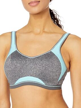 Freya active Epic Moulded Crop Top
Sports Bra Size 36G New With Tag